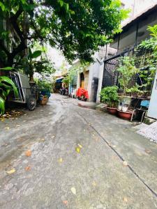 BÁN  NHÀ  CÁCH MẠNG THÁNG 8 QUẬN 10 - 3 TẦNG BTCT - 60M2 NGANG 5M